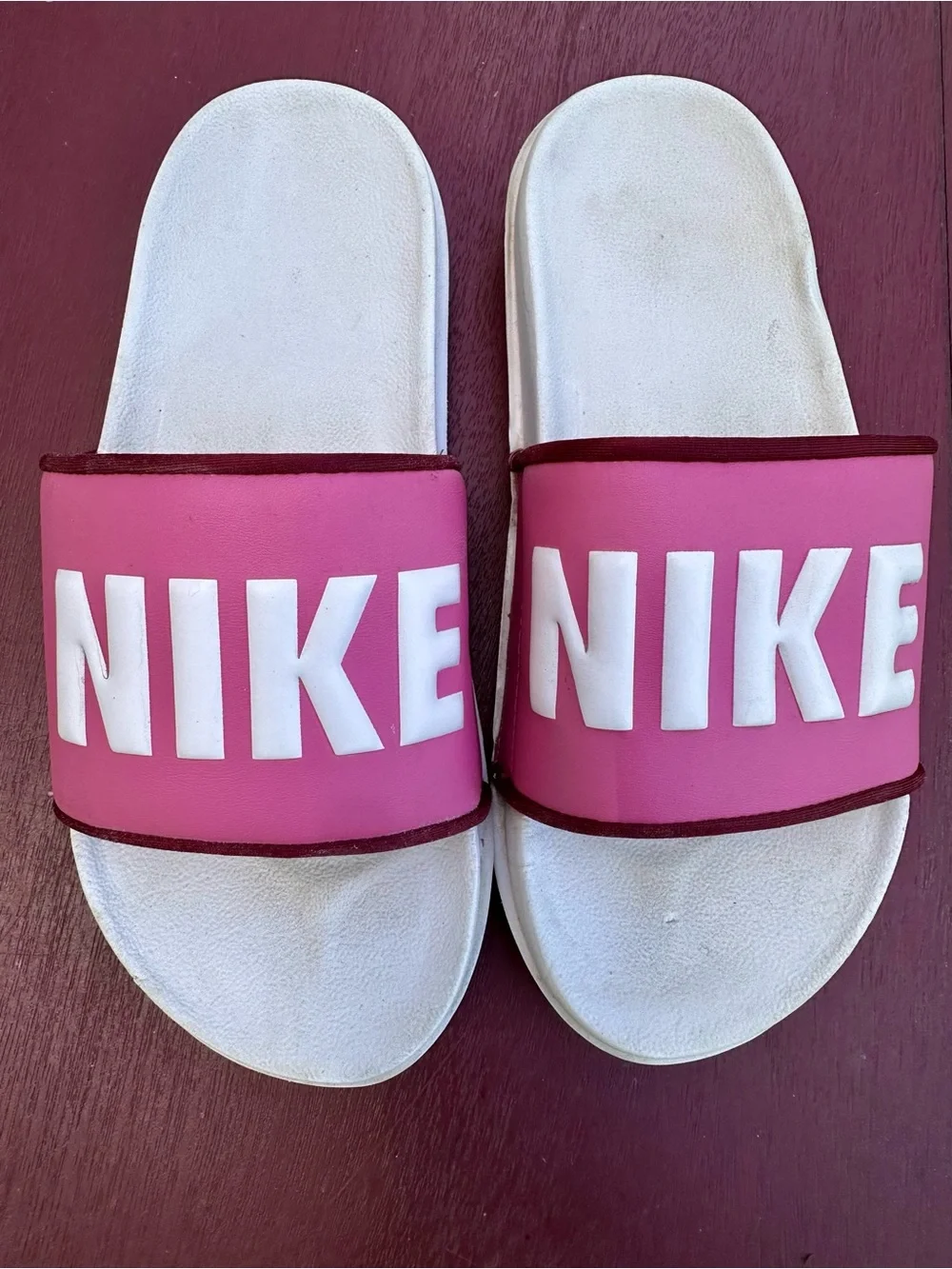 Nike classic slide